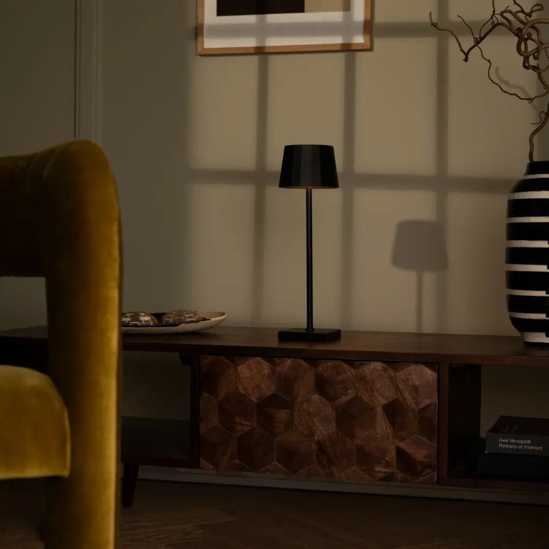 William Black oplaadbare ijzeren tafellamp – 120 uur batterij, dimbaar, opladen via USB-C - Afbeelding 7