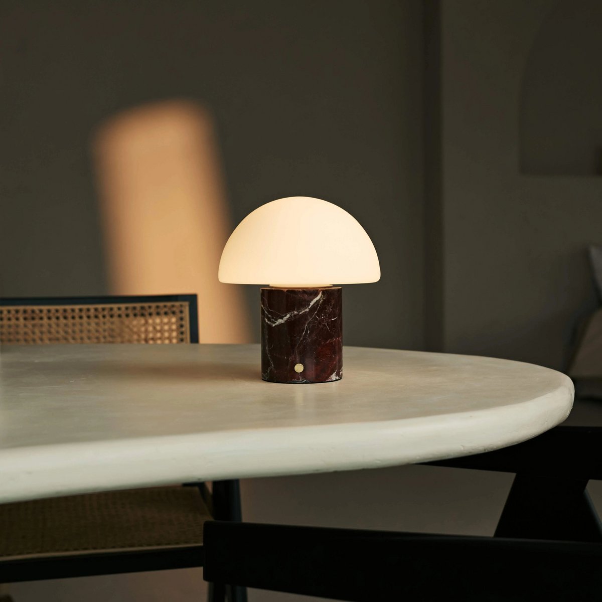 Maris Red / Rosso Levanto - Classic Marmeren oplaadbare tafellamp met 3 lichte kleuren en dimfunctie - Afbeelding 6