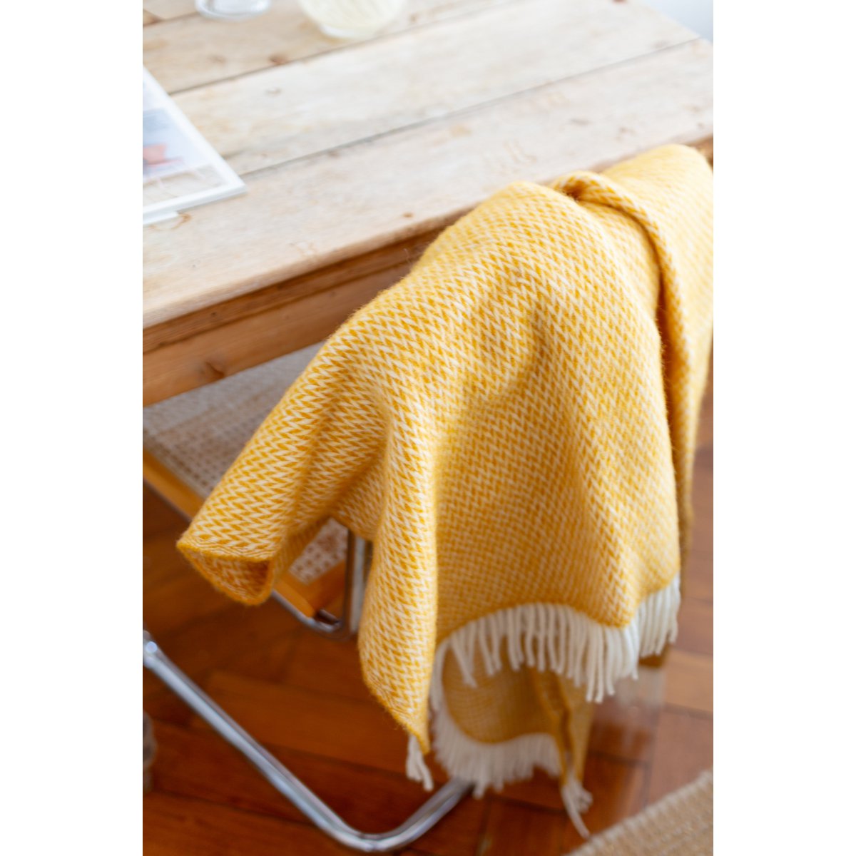 Fanny Wol Deken Geel, lichtgewicht pure Noorse wol - Afbeelding 6