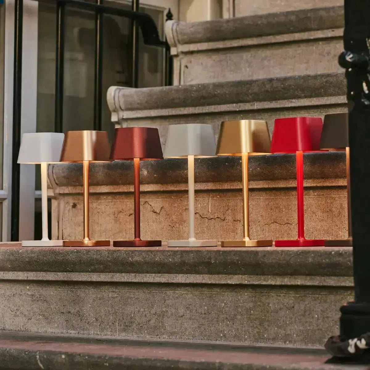 Ava Bronze - Oplaadbare tafellamp | Stijlvol, draadloos en dimbaar - Afbeelding 20