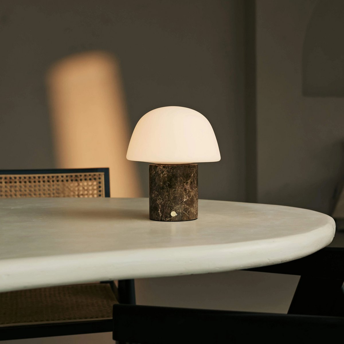 Maes Brown / Emperador Dark - Elegante marmeren oplaadbare tafellamp, tot 100 uur verlichting, stijlvol en functioneel - Afbeelding 6