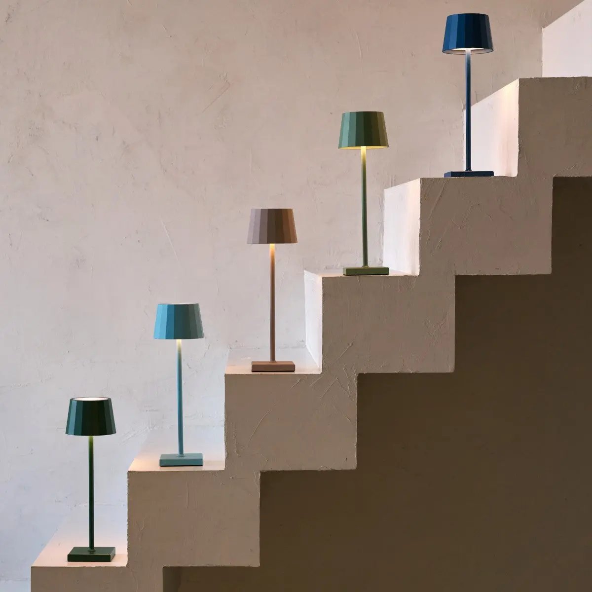 Hugo Sage groene oplaadbare tafellamp - Stijlvol, dimbaar en draadloos - Afbeelding 14