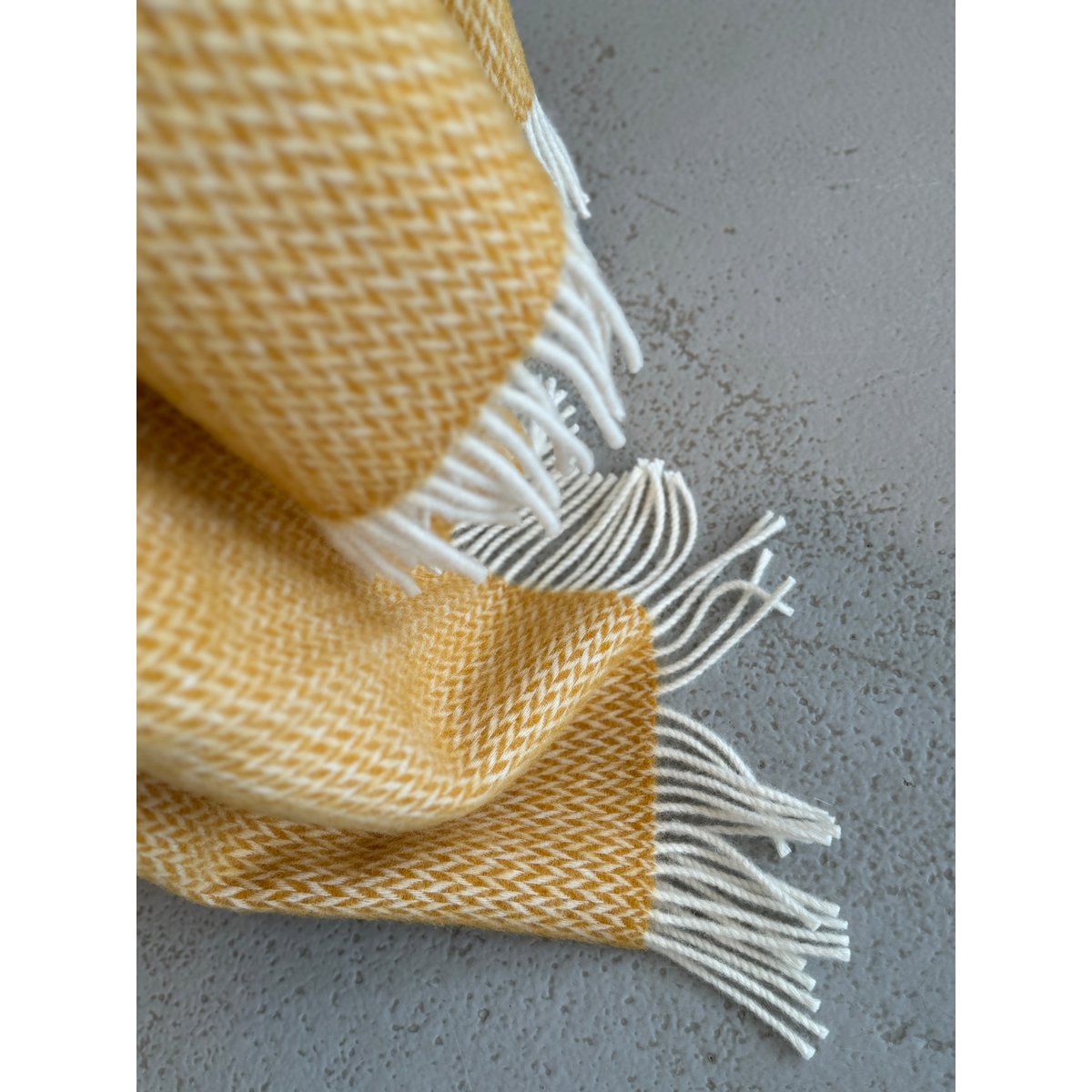 Fanny Wol Deken Geel, lichtgewicht pure Noorse wol - Afbeelding 7