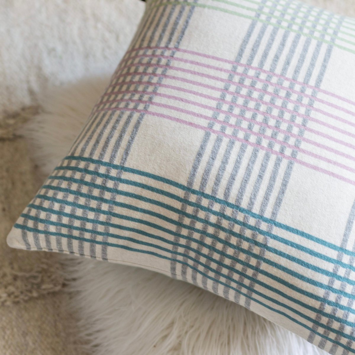 Ruth Kussen Paars zacht jacquard gebreid katoen - Afbeelding 3