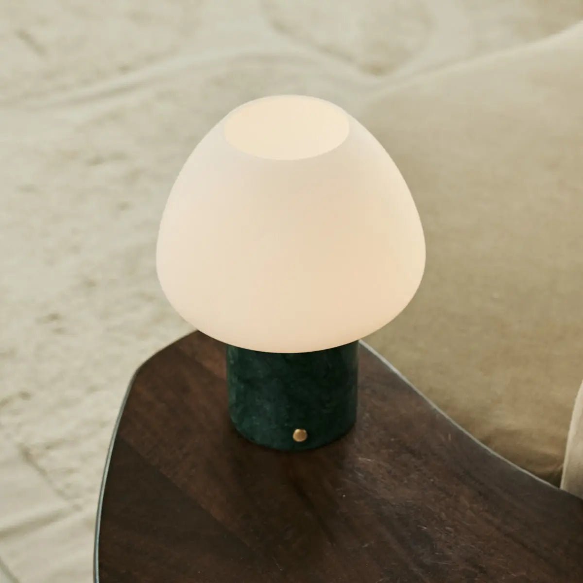OSTADE GREEN / VERDE ALPI - Unieke marmeren oplaadbare tafellamp met 3 lichte kleuren en dimfunctie - Afbeelding 6