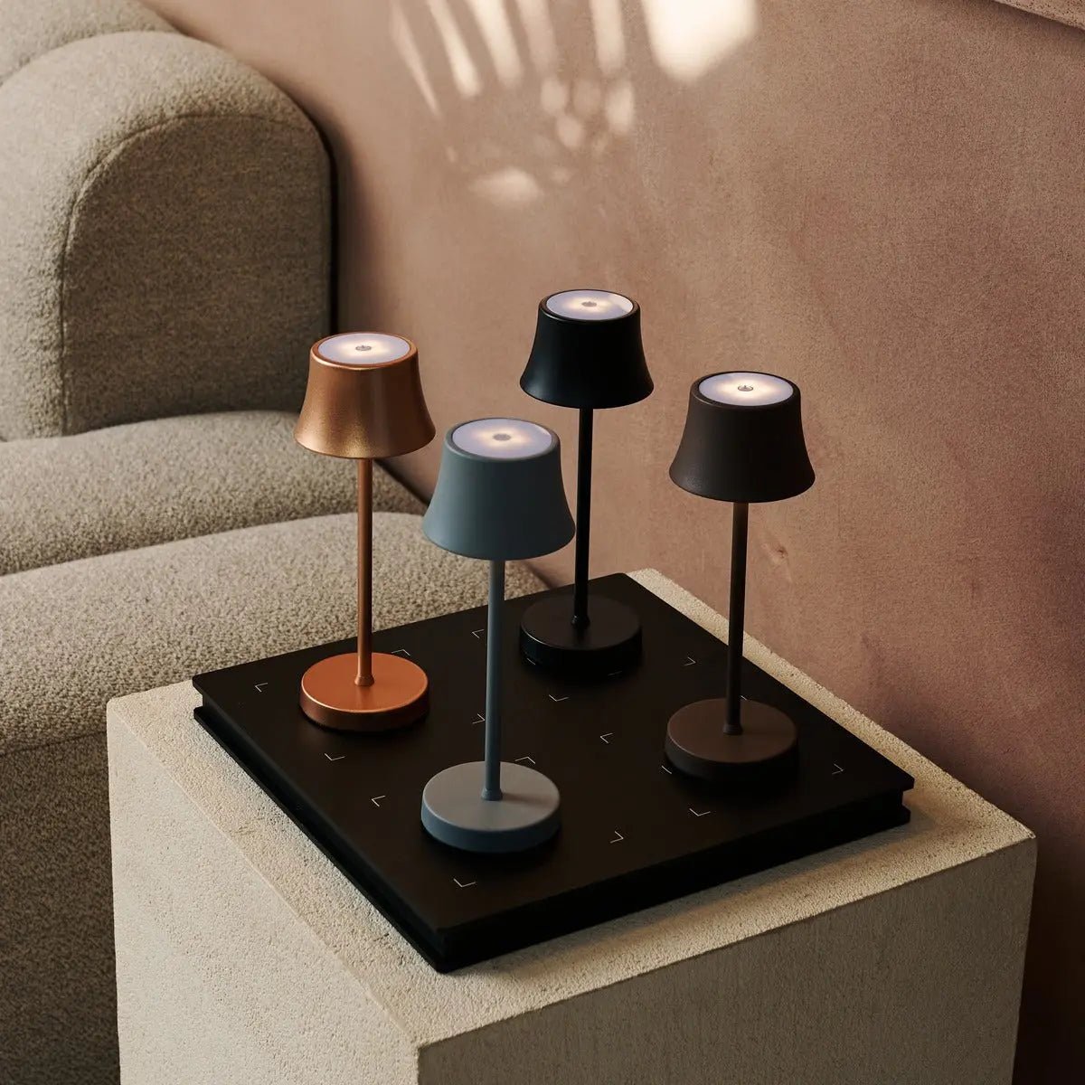 De pijp mini muis grijs oplaadbare tafellamp - draadloos opladen, dimbare lamp en 3 lichte kleuren - Afbeelding 11