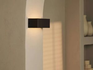 Tessa Mocha Bruin Draadloze wandlamp inclusief afstandsbediening, 20 lichtmodi, dimable, magnetisch suspensiesysteem en met bewegingssensor