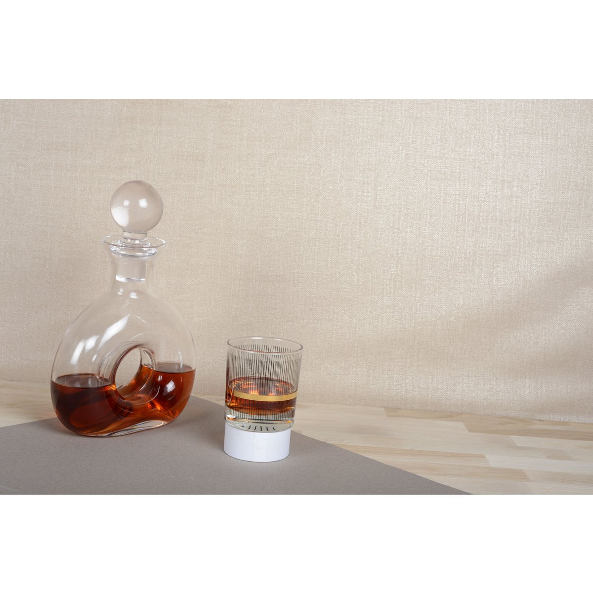 Glazen whisky karaf met een gat van 19x27,5 cm - Afbeelding 3