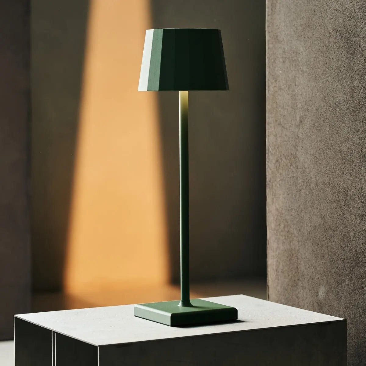 Wouter salie groen oplaadbare tafellamp-draadloos opladen, dimable, 120 uur batterijduur - Afbeelding 12