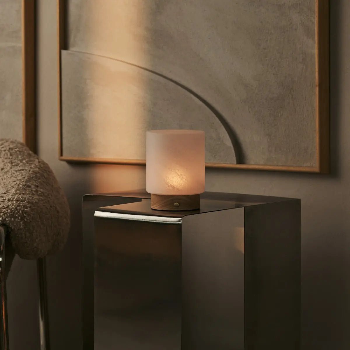 Pien lichtbruine houten tafellamp - oplaadbaar, dimbaar en tot 100 uur batterij - Afbeelding 2