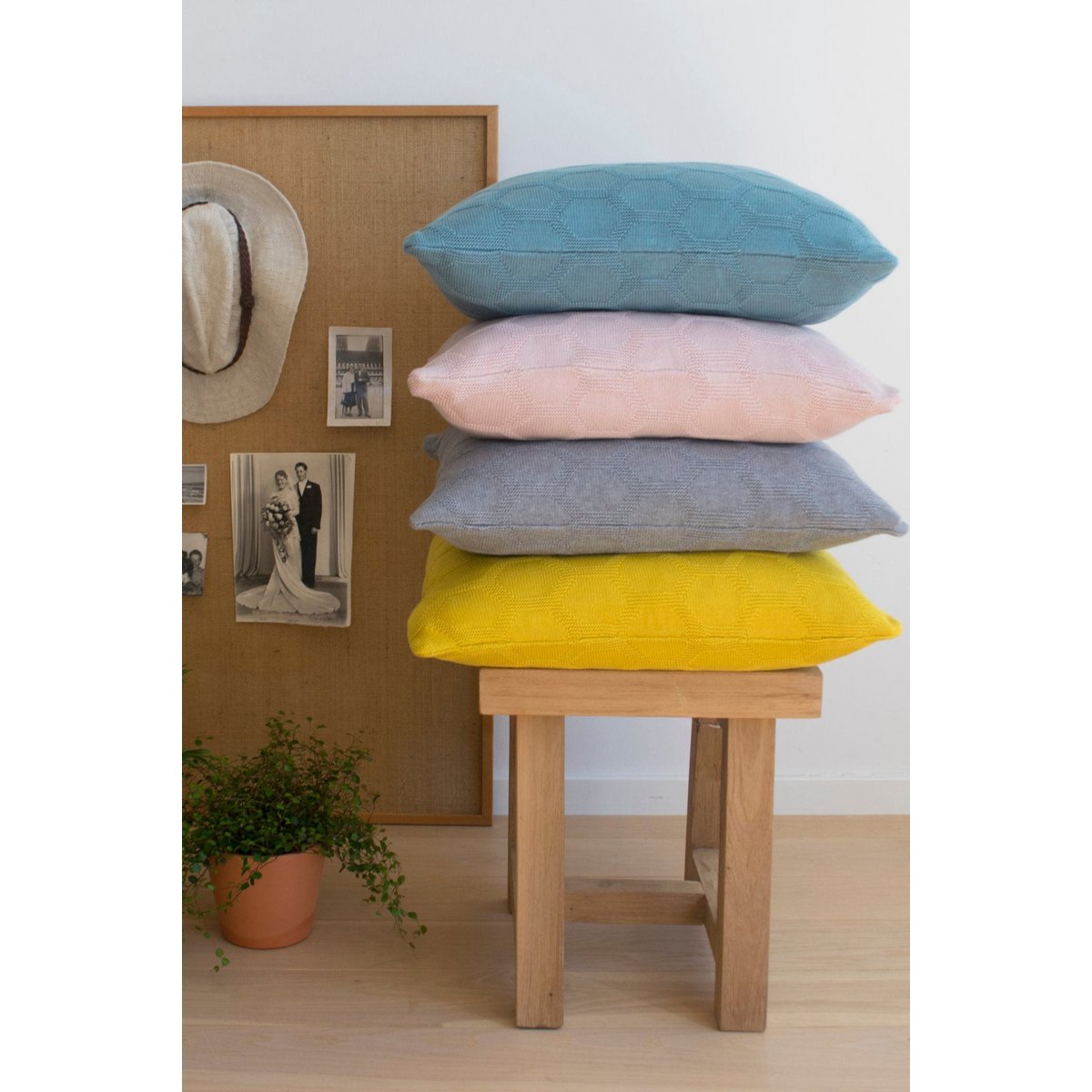 Herdis kussen-cover grijs