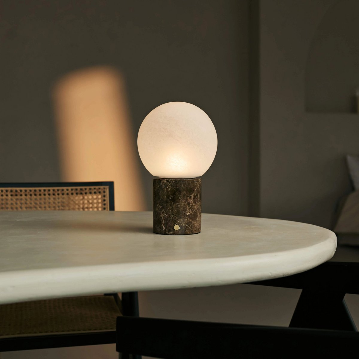 Metsu Brown / Emperador Dark - Classic Marmeren oplaadbare tafellamp met 3 lichte kleuren en dimfunctie - Afbeelding 5