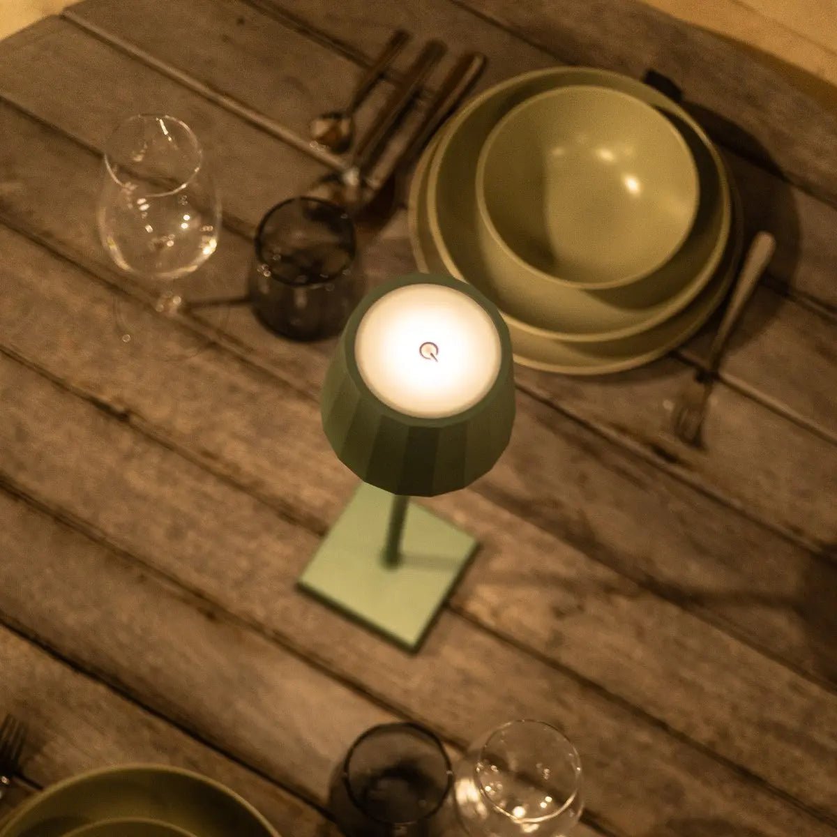 William Sage groene oplaadbare tafellamp – USB-C, dimbaar, batterij met een levensduur van 120 uur - Afbeelding 10