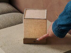 Zano lichtbruine draadloze lamp met hout en linnen - stemmingsverlichting, LED -tafellamp met batterij