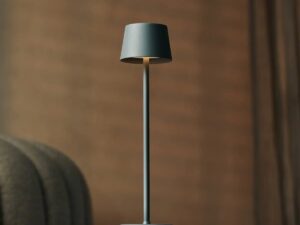 Vondel Mini Mouse Grijs Oplaadbare en draadloze lamp Perfect voor de horeca -industrie - draadloos oplaadbaar via laadstation