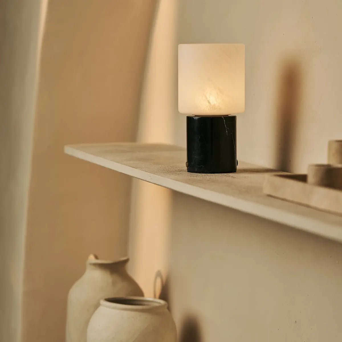 Cuyp Black / Nero Marquina - Marmeren oplaadbare tafellamp - Draadloos, USB -oplaadbaar en tot 100 looptijd - Afbeelding 7