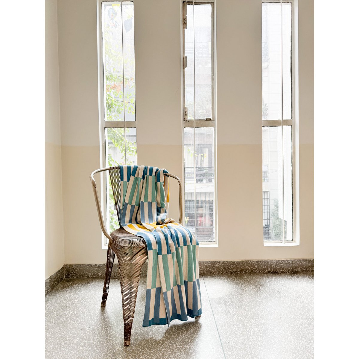 Mojo deken blauw, zacht Jacquard gebreide katoen.