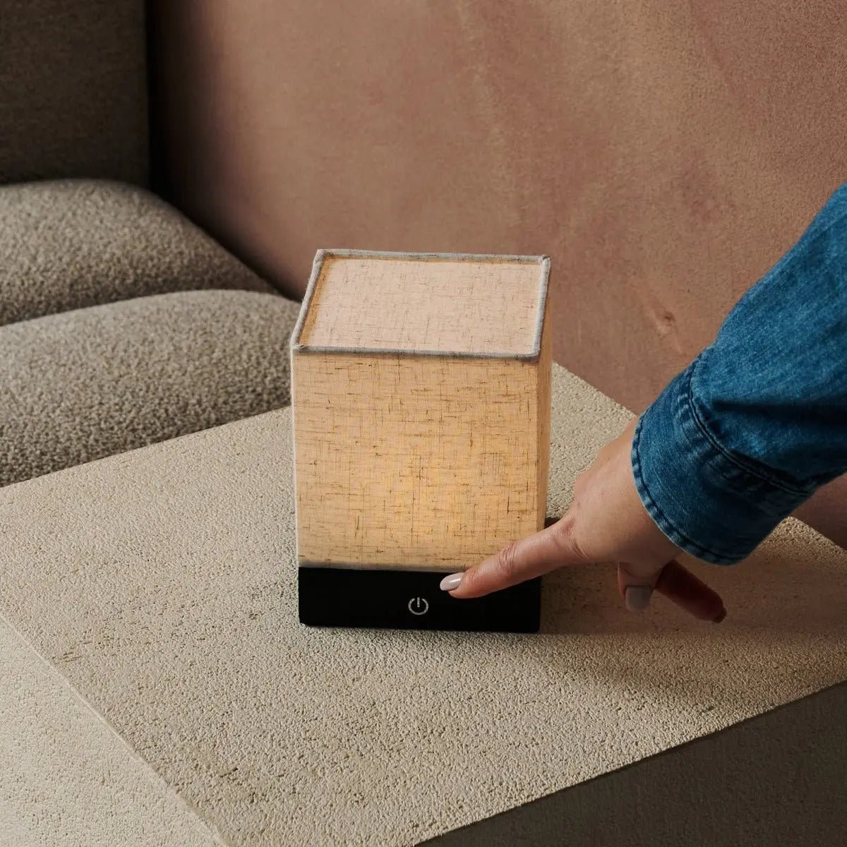 Zano Black Wireless Lamp met hout en linnen - Moodverlichting, LED -tafellamp met batterij - Afbeelding 6