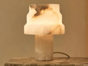 Alessandra Albasten Lamp | Elegante moderne verlichting voor interieurs