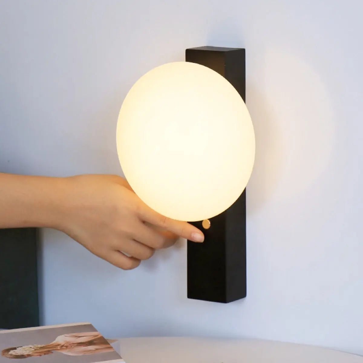 Matthew Black draadloze houten wandlamp – Oplaadbaar en dimbaar - Afbeelding 3