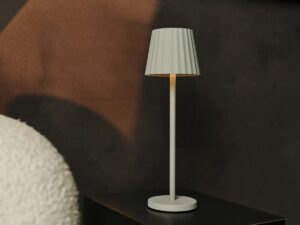 Maya Schadow Grijs geribbelde tafellamp gemaakt van ijzer - dimbare lamp en 3 lichtmodi, oplaadbaar via draadloos laadstation