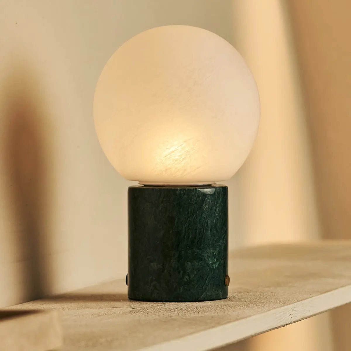 Metsu Green / Verde Alpi - Classic Marmeren oplaadbare tafellamp met 3 lichte kleuren en dimfunctie - Afbeelding 5