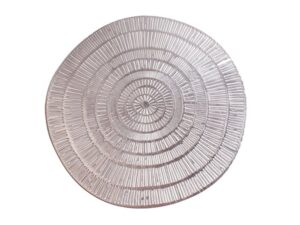 Zilveren plaat hieronder