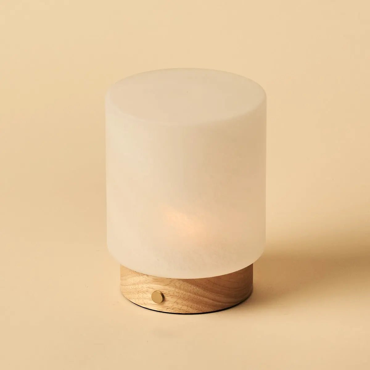 Pien lichtbruine houten tafellamp - oplaadbaar, dimbaar en tot 100 uur batterij - Afbeelding 11