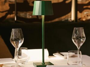 William Pine Green oplaadbare tafellamp – USB-C, dimbaar, batterij van 120 uur