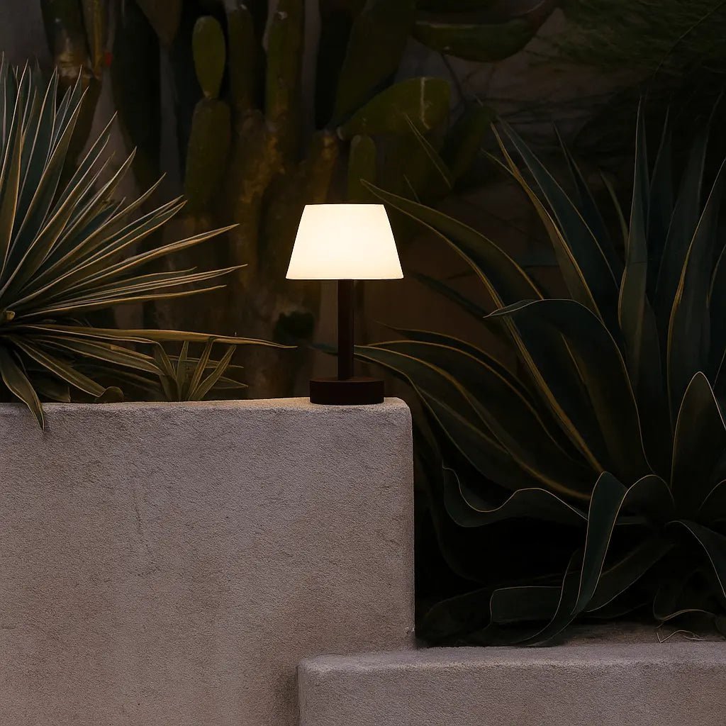 Zoë Donkerbruine Houten Oplaadbare Tafellamp | Dimbaar, USB-C, batterijduur van 80 uur - Afbeelding 6