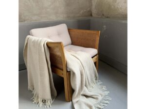 Fanny Wol Deken Cream, zacht lichtgewicht pure Noorse woldeken