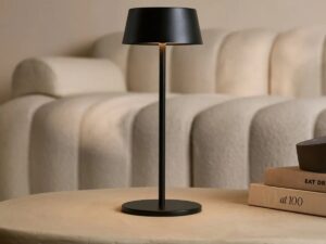 Hugo Midnight Black oplaadbare tafellamp - dimbaar, stijlvol en draadloos
