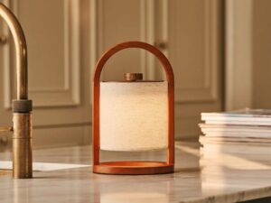 Rivierkastanje houten oplaadbare lamp - dimbaar en draadloos licht