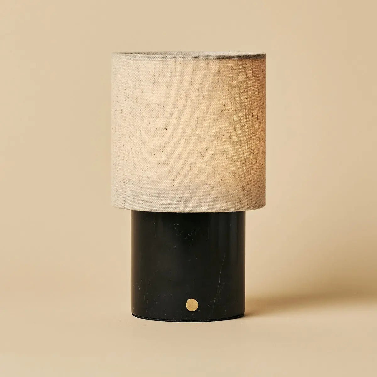 Onoda Black / Nero Marquina - Marmeren oplaadbare tafellamp - met linnen verwisselbare lampenkap en oplaadbaar ontwerp - Afbeelding 9