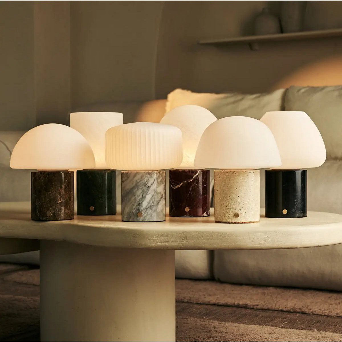 Maes Beige / Travertino Classico - Elegante travertijn oplaadbare tafellamp, tot 100 uur verlichting, stijlvol en functioneel - Afbeelding 9