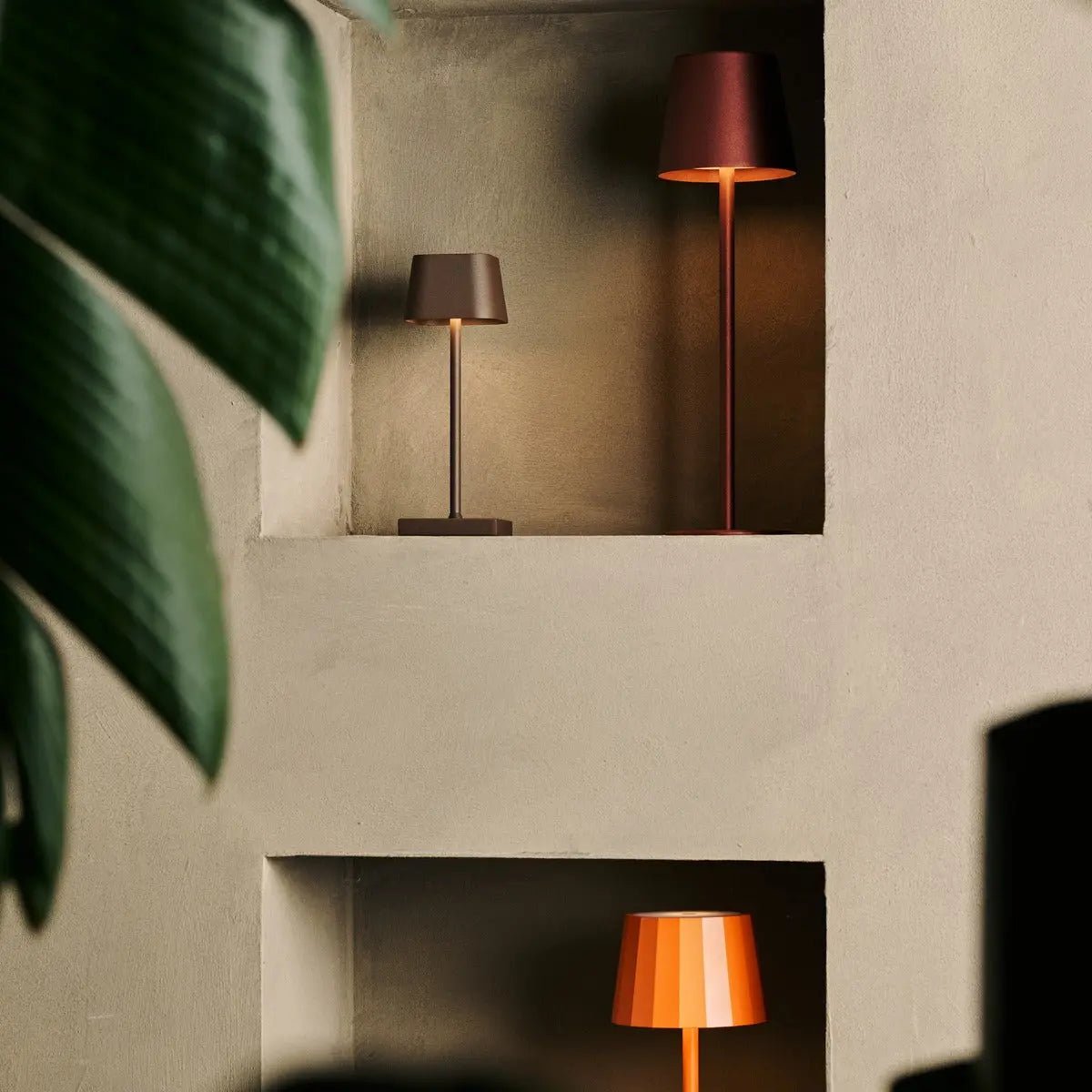 Sarphati Mini Mocha Bruin Draadloze tafellamp - Draadloos oplaadbaar via laadstation, dimbare lamp en 3 lichtmodi - Afbeelding 12