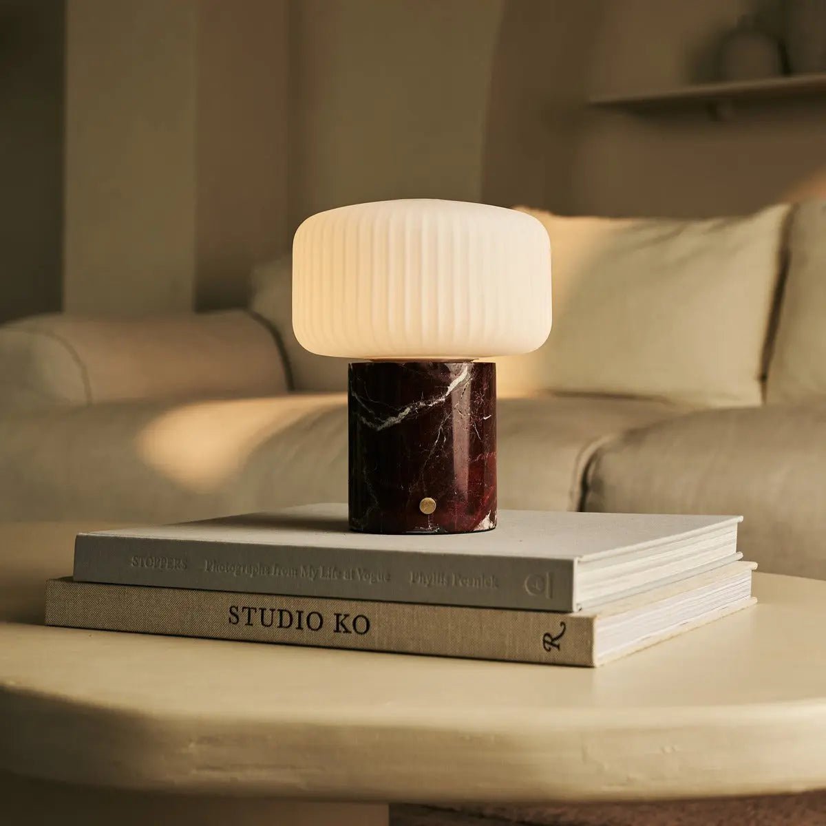 Renoir Red / Rosso Levanto - Marmeren oplaadbare tafellamp - Draadloos, USB -oplaadbaar en tot 100 uur verlichting - Afbeelding 8